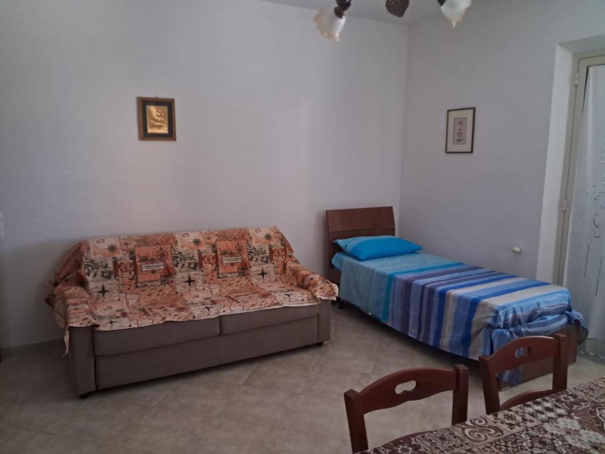 La Rosa Dei Venti Apartment เรจโจ ดี คาลาเบีย ภายนอก รูปภาพ